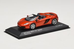 McLaren MP4-12C Spider Orange Metallic Minichamps 1:43 530133030 Metall — Bild 2 von 4