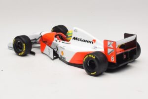 McLaren MP4/8 Ford #8 A. Senna Winner European GP 1993 Minichamps 1:18 540931818 Metall — Bild 5 von 7