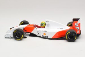 McLaren MP4/8 Ford #8 A. Senna Winner Japanese GP 1993 Minichamps 1:18 540931878 Metall — Bild 4 von 7