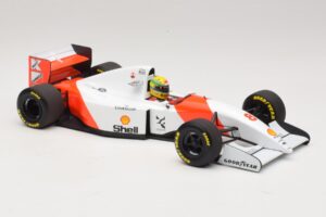 McLaren MP4/8 Ford #8 A. Senna Winner Japanese GP 1993 Minichamps 1:18 540931878 Metall — Bild 7 von 7