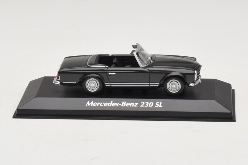 Mercedes 230 SL W113 Grau Maxichamps 1:43 94003231 Metall