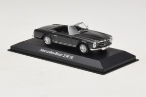 Mercedes 230 SL W113 Grau Maxichamps 1:43 94003231 Metall — Bild 3 von 4