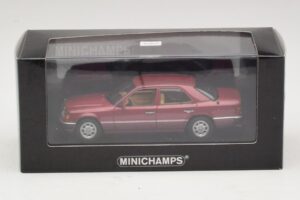 Mercedes 230E W124 Rot Metallic Minichamps 1:43 400037001 Metall — Bild 4 von 4