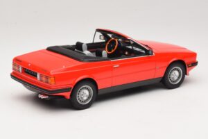 Mercedes 300 Cabriolet Dunkelrot Minichamps 1:43 437032131 Metall — Bild 2 von 6