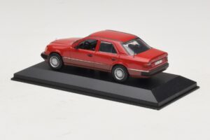 Mercedes 300D W124 Turbo Rot Minichamps 1:43 3210 Metall — Bild 3 von 4