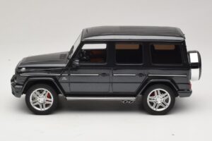 Mercedes AMG G63 W463 Schwarz GT Spirit 1:18 GT035 Resin — Bild 3 von 6