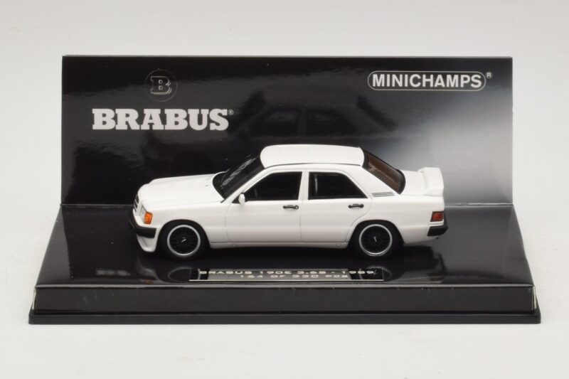 Mercedes Brabus 3.6S 190E W201 Weiß Minichamps 1:43 Mercedes Brabus 3.6S 190E W201 Weiß Minichamps 1:43 437032602 Metall