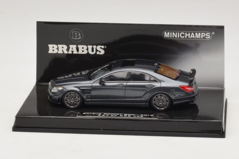 Mercedes Brabus Rocket 800 C218 Schwarz Minichamps 1:43 Mercedes Brabus Rocket 800 C218 Schwarz Minichamps 1:43 437032030 Metall