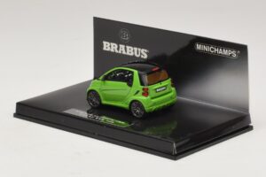 Mercedes Brabus Ultimate 120 Grün Minichamps 1:43 437032700 Metall — Bild 3 von 5