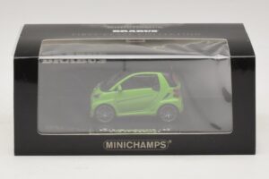 Mercedes Brabus Ultimate 120 Grün Minichamps 1:43 437032700 Metall — Bild 5 von 5