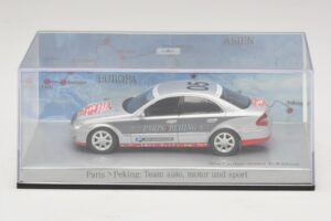Mercedes E-Class #5 Team Auto Motor und Sport Rally Paris-Peking 2007 Minichamps 1:43 B66962261 Metall — Bild 4 von 5