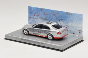 Mercedes E-Class #7 Team Auto Bild Rally Paris-Peking 2007 Minichamps 1:43 B66962263 Metall — Bild 3 von 5
