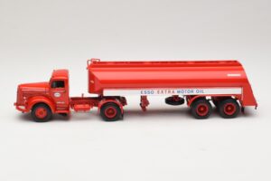 Mercedes LS315 Tanksattelzug Esso Minichamps 1:43 499034770 Metall — Bild 3 von 6