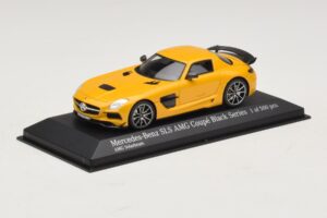 Mercedes SLS AMG C197 Black Series Gold Minichamps 1:43 437033022 Metall — Bild 2 von 4