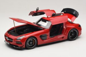 Mercedes SLS AMG C197 Black Series Rot Minichamps 1:18 110033022 Metall — Bild 3 von 8