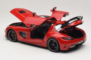 Mercedes SLS AMG C197 Black Series Rot Minichamps 1:18 110033022 Metall — Bild 5 von 8