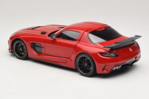 Mercedes SLS AMG C197 Black Series Rot Minichamps 1:18 110033022 Metall — Bild 7 von 8
