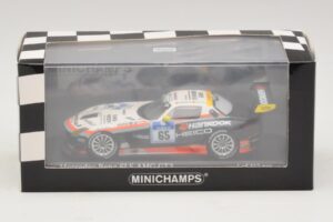 Mercedes SLS AMG GT3 #65 Hankook 24 Hours of Nurburgring 2012 Minichamps 1:43 437123265 Metall — Bild 4 von 4