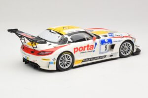 Mercedes SLS AMG GT3 #9 B. Schneider / J. Bleekemolen Black Falcon 24 Hours of Nurburgring Winner 2013 Minichamps 1:18 151133 — Bild 2 von 6