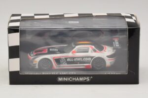 Mercedes SLS AMG GT3 All-Inkl.com #38 FIA GT1 World Championship 2012 Champions Minichamps 1:43 410123238 Metall — Bild 4 von 4
