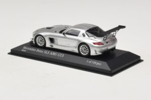 Mercedes SLS AMG GT3 Silber Minichamps 1:43 410113202 Metall — Bild 3 von 4