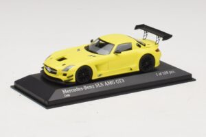 Mercedes SLS AMG GT3 Gelb Minichamps 1:43 410113201 Metall — Bild 2 von 4