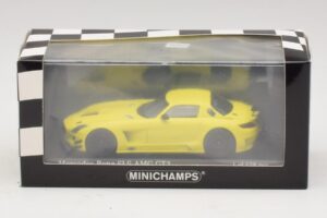 Mercedes SLS AMG GT3 Gelb Minichamps 1:43 410113201 Metall — Bild 4 von 4