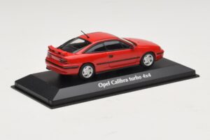 Opel Calibra Turbo 4x4 Rot Maxichamps 1:43 940045721 Metall — Bild 2 von 4