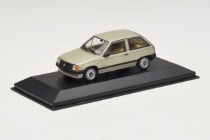 Opel Corsa A Hellgrün Metallic Minichamps 1:43 CORSA001 Metall — Bild 2 von 4