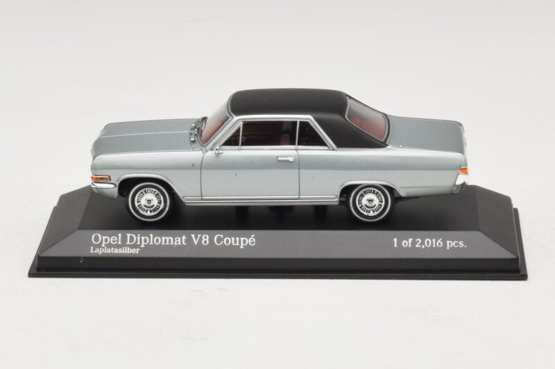 Opel Diplomat A V8 Coupe Silber Minichamps 1:43 400048020 Metall