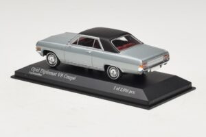 Opel Diplomat A V8 Coupe Silber Minichamps 1:43 400048020 Metall — Bild 3 von 4
