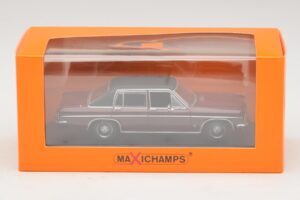 Opel Diplomat B Dunkelrot Maxichamps 1:43 940046071 Metall — Bild 4 von 4