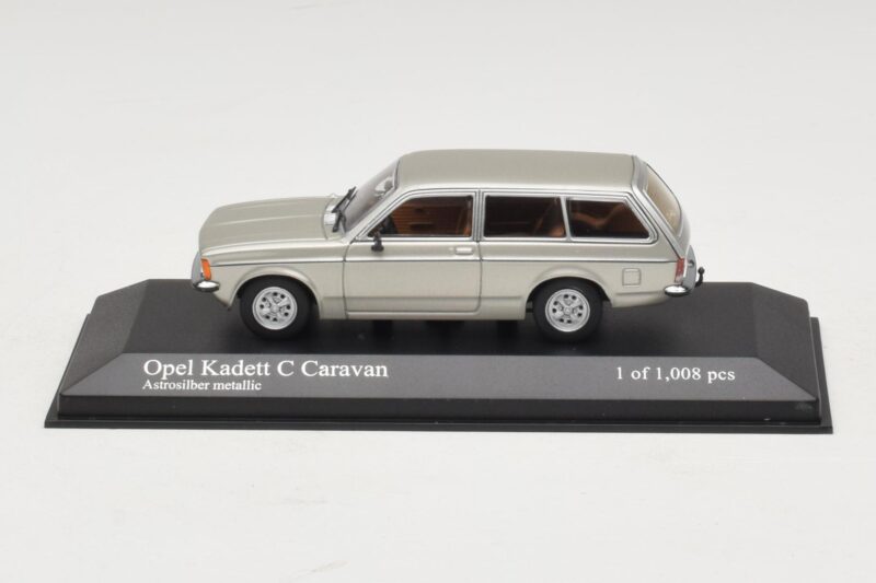 Opel Kadett C Caravan Silver Metallic Minichamps 1:43 Opel Kadett C Caravan Silver Metallic Minichamps 1:43 400048111 Metall
