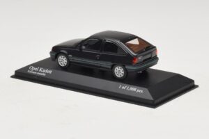 Opel Kadett E Black Metallic Minichamps 1:43 400045901 Metall — Bild 3 von 4
