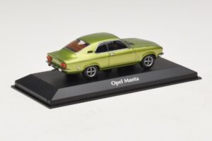 Opel Manta A Grün Metallic Maxichamps 1:43 940045501 Metall — Bild 2 von 4