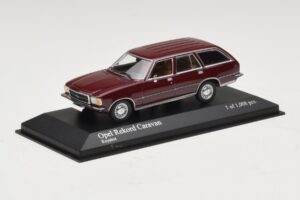 Opel Rekord D Caravan Rot Minichamps 1:43 400044012 Metall — Bild 2 von 4