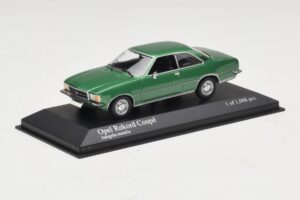Opel Rekord D Coupé Grün Metallic Minichamps 1:43 400044022 Metall — Bild 2 von 4