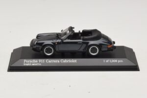 Porsche 911 930 Carrera Cabriolet Grau Metallic Minichamps 1:43 430062037 Metall