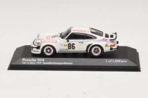 Porsche 911 934 #86 Bourdillat / Ennequin 24 Hours of Le Mans 1979 Minichamps 1:43 400796486 Metall