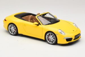 Porsche 911 991 Carrera S Cabriolet Gelb Minichamps 1:18 100061031 Metall — Bild 6 von 8