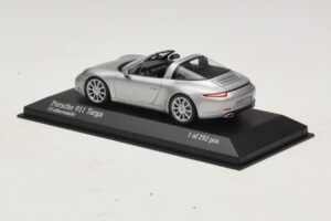Porsche 911 991 Targa Silber Minichamps 1:43 410062442 Metall — Bild 3 von 4