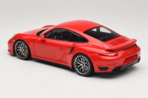 Porsche 911 991 Turbo S Rot Minichamps 1:18 110062320 Metall — Bild 7 von 8