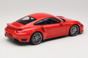 Porsche 911 991 Turbo S Rot Minichamps 1:18 110062320 Metall — Bild 2 von 8