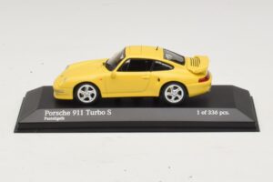 Porsche 911 993 Turbo S Gelb Minichamps 1:43 430069270 Metall