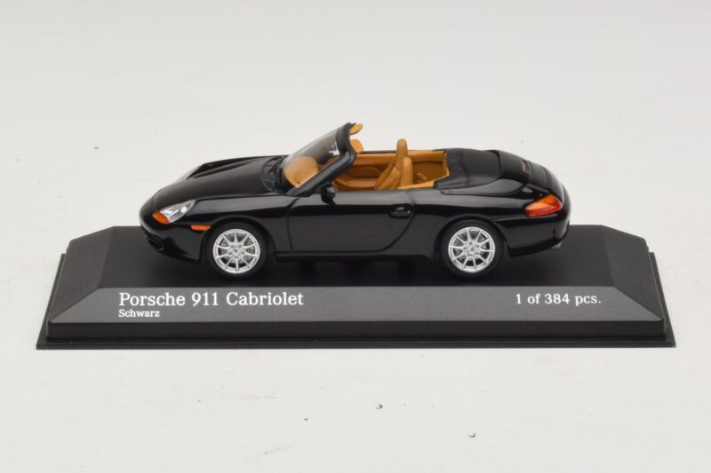 Porsche 911 996 Cabriolet Schwarz Metallic Minichamps 1:43 400061090 Metall
