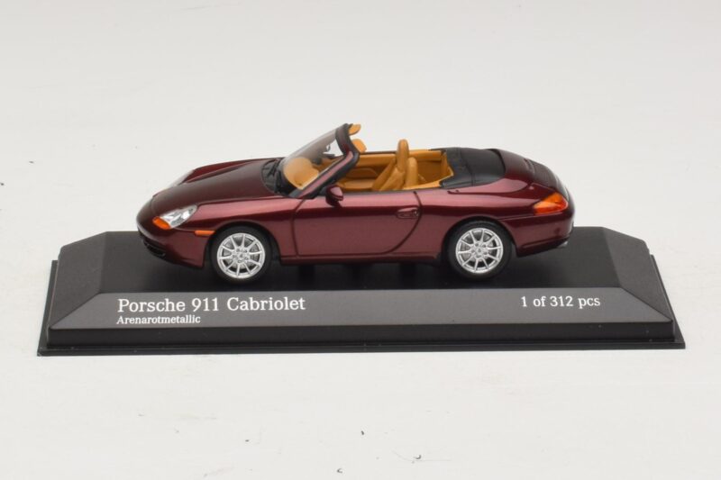 Porsche 911 996 Cabriolet Rot Metallic Minichamps 1:43 Porsche 911 996 Cabriolet Rot Metallic Minichamps 1:43 400061092 Metall