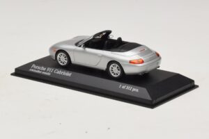 Porsche 911 996 Cabriolet Silber Metallic Minichamps 1:43 400061091 Metall — Bild 3 von 4