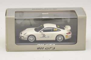 Porsche 911 997 GT3 #22 Weiß Minichamps 1:43 WAP020102016 Metall — Bild 4 von 4
