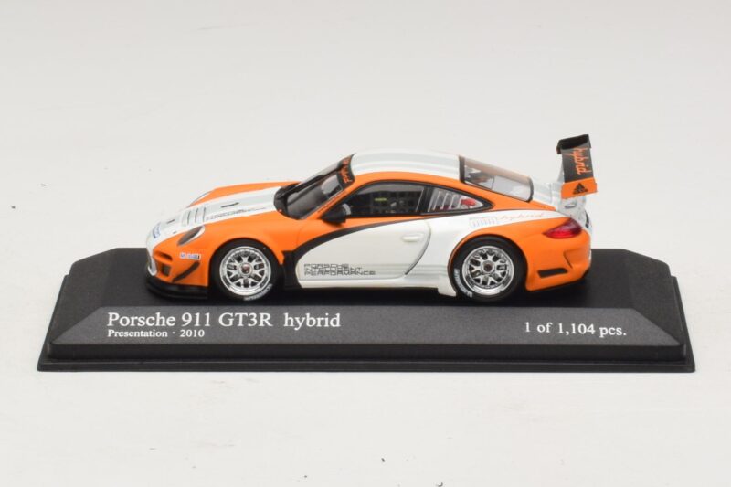 Porsche 911 997 GT3 R Hybrid Presentation 2010 Minichamps 1:43 410108900 Metall