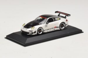 Porsche 911 997 GT3 RSR #9 Presentation 2009 Minichamps 1:43 400096909 Metall — Bild 2 von 4